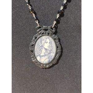 Karyn Cantor Alice in Wonderland Beaded Necklace